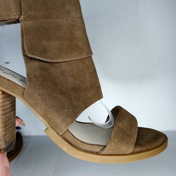 Matisse Hemingway Brown Suede Sandal Heels. Size 9.5 - Picture 15 of 16